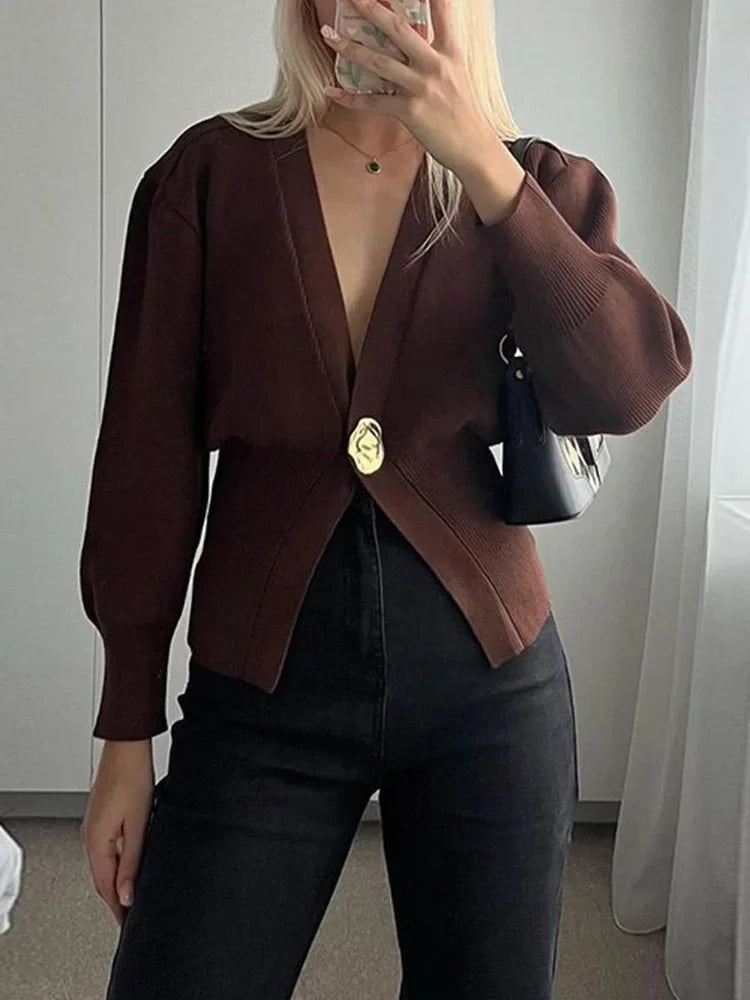 Eva Elegant Cardigan