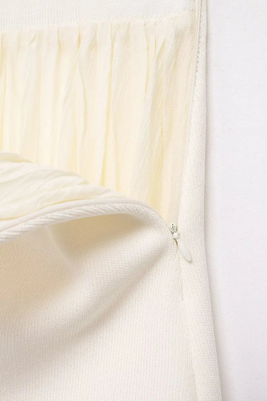 Lisa Set (Vest/Skirt)