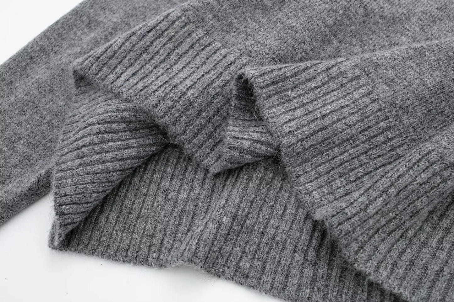 Jennifer Set (Sweater/Skirt)