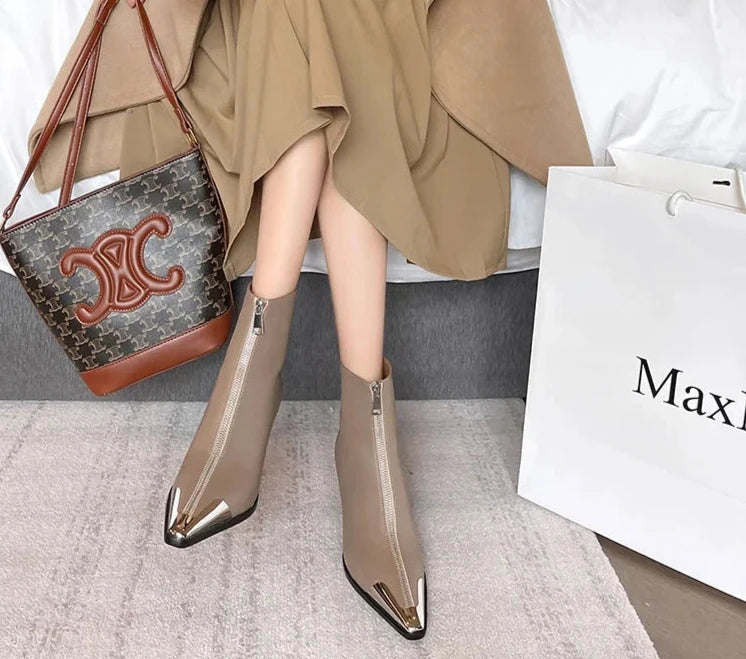 Lynn Zippers Boots  (Genuine Leather)