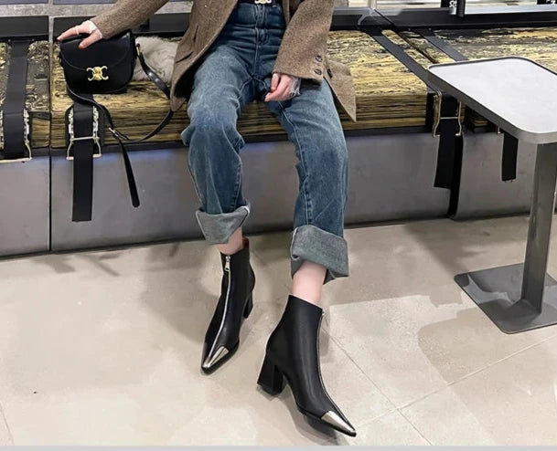 Lynn Zippers Boots  (Genuine Leather)