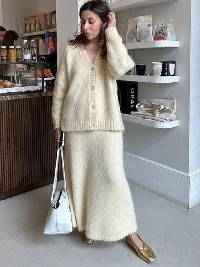 Heather Set (Sweater/Skirt)