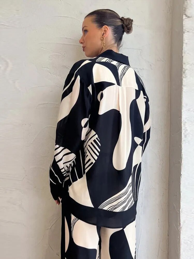 Phyllis Suit (Blouse/Pants)