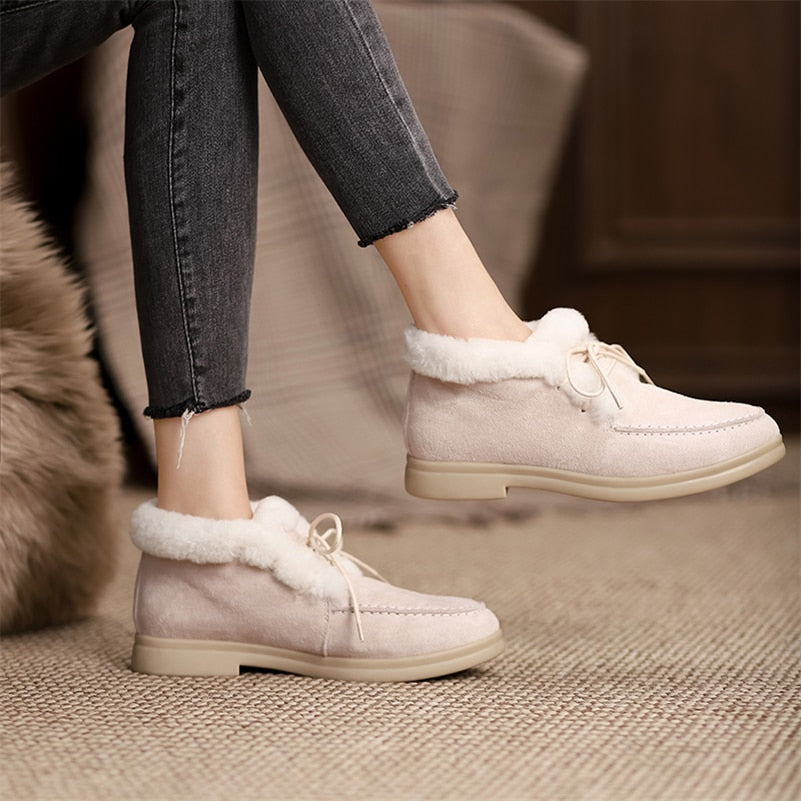 Amberly Boots (natural fur, leather)