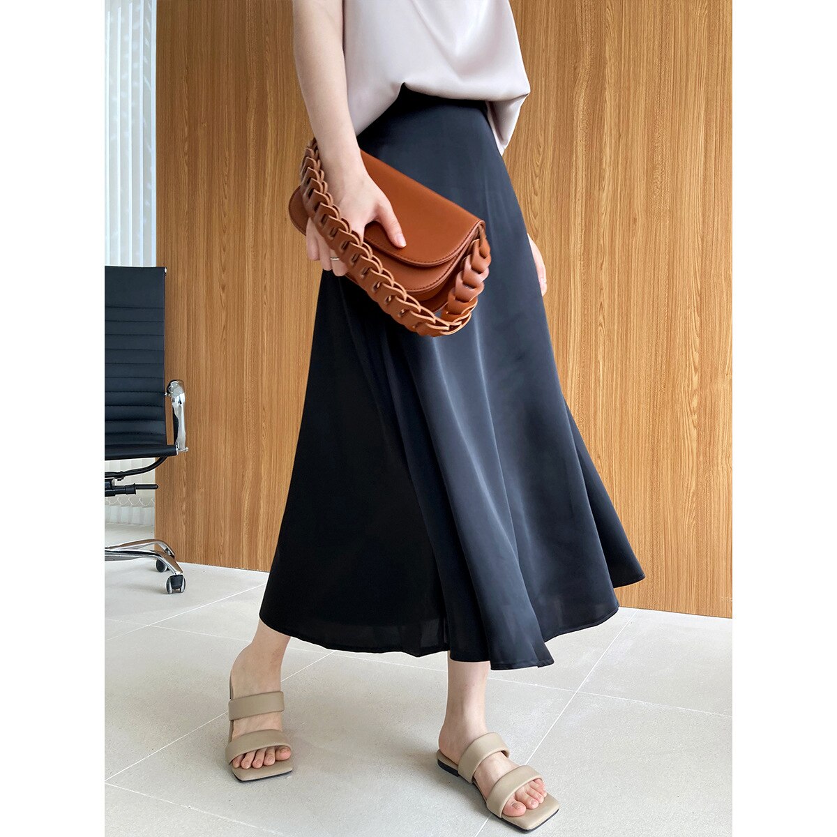 Sarah Midi Skirt