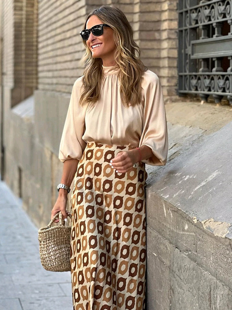 Ashlynn Elegant Suit (Blouse/Skirt)