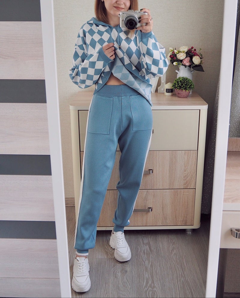 Regina Knitted Set (Sweater/Pants)