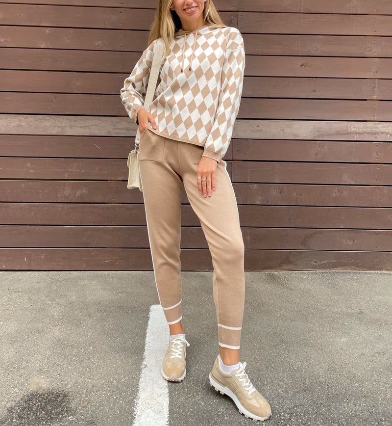 Regina Knitted Set (Sweater/Pants)