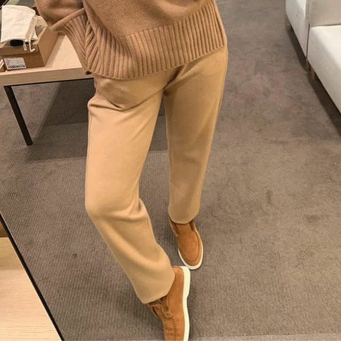 Anne Boots (natural fur, leather)