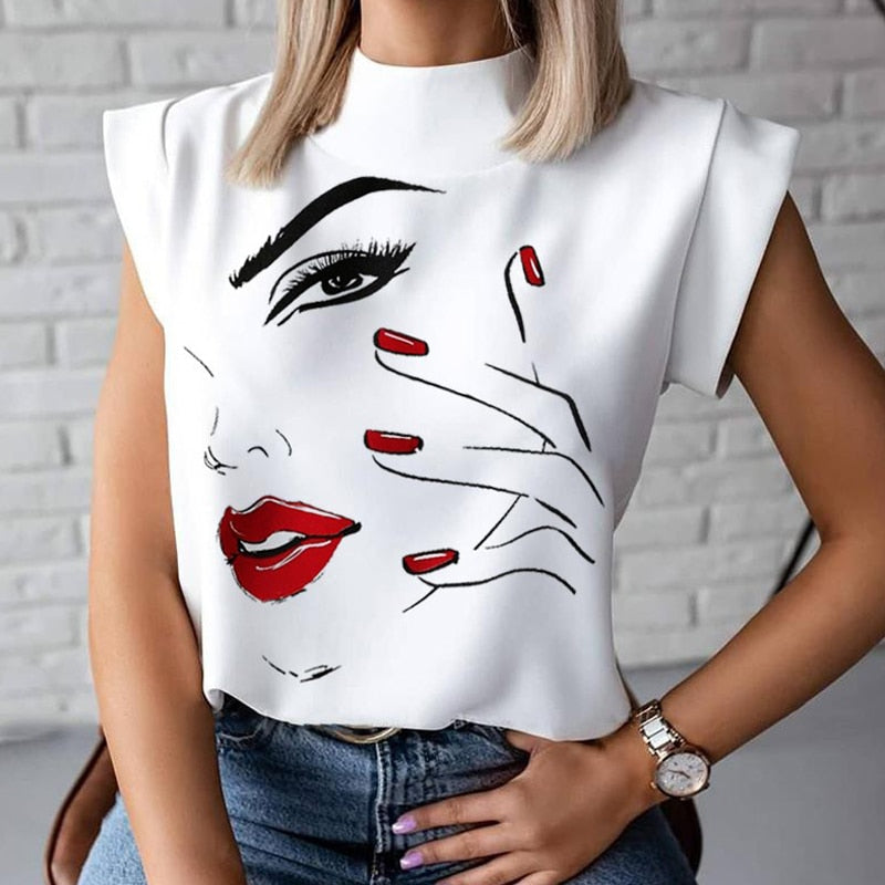 Camila Face T-shirt