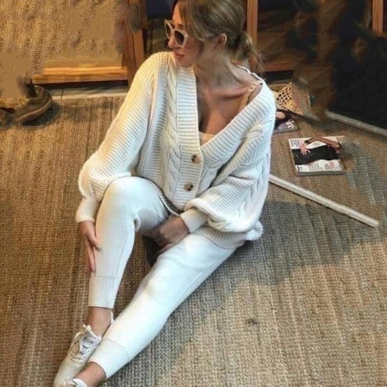 Dina Knitted Set (Sweater/pants)