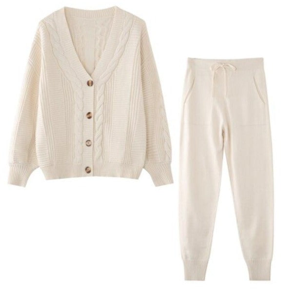 Dina Knitted Set (Sweater/pants)