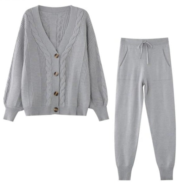 Dina Knitted Set (Sweater/pants)