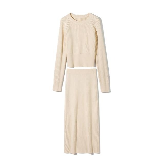 Dina Knitted Set (Sweater/Skirt)