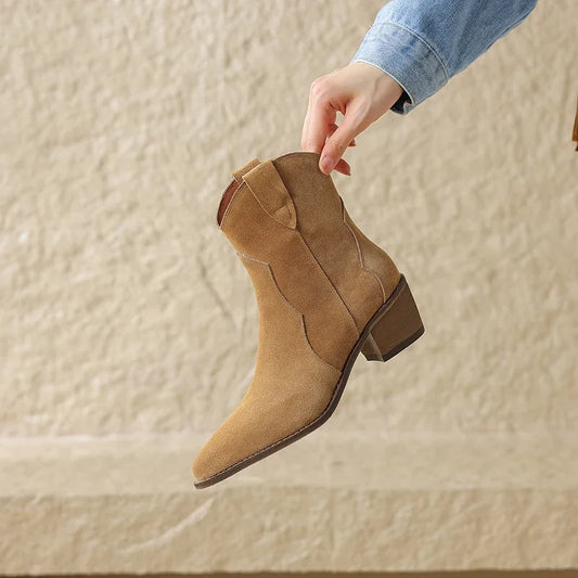 Wilma Chelsea Boots (Natural suede)