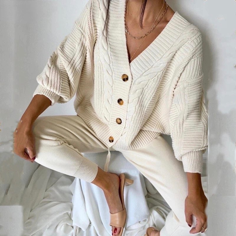 Dina Knitted Set (Sweater/pants)