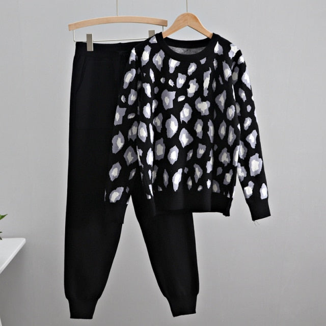 Leopard Knitted Set (Sweater/Pants)