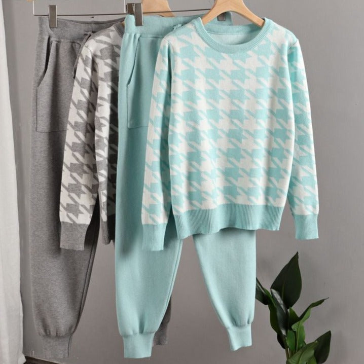 Susan Knitted Set (Sweater/Pants)