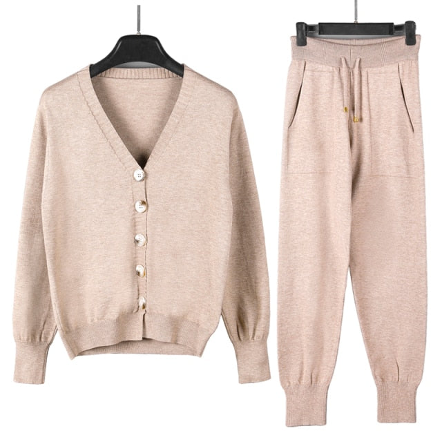 Victoria Knitted Set (Sweater/Pants)